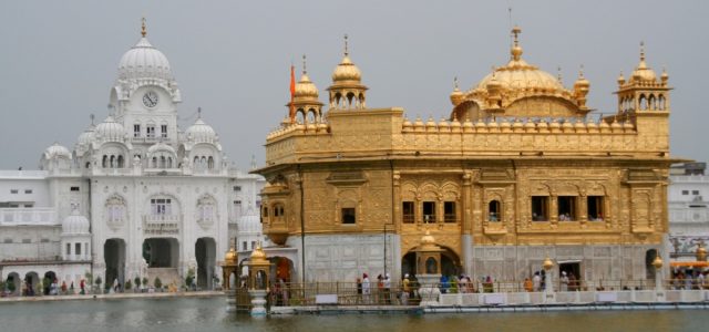 Złota Świątynia Sikhów w Amritsarze