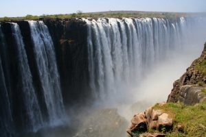 Victoria Falls. Zimbabwe w wersji krótkiej